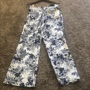 NWT Floral Print Linen pants